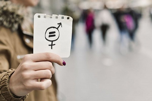 Miluji muže a jsem feministka